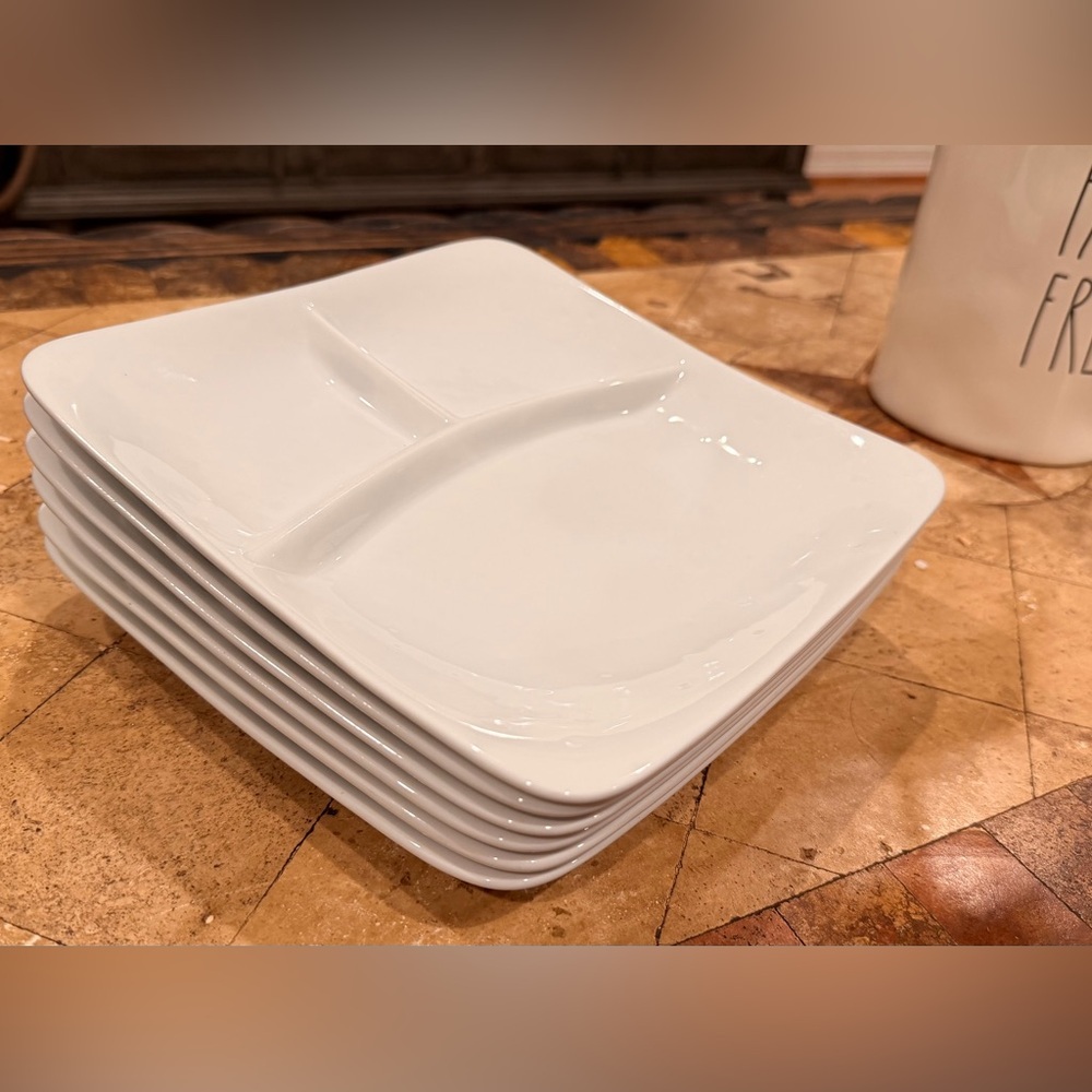 Set of 3 White Porcelain 3-Compartment Divided Plates Portion Control